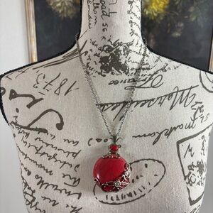 Elegant Red Pendant Necklace
